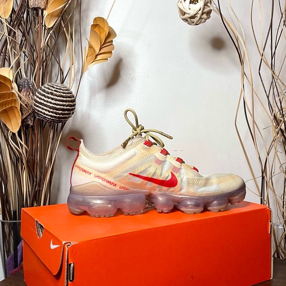 Nike Air VaporMax 2019 - Chinese New Year 2019 (Women’s) - Picture 1 of 9